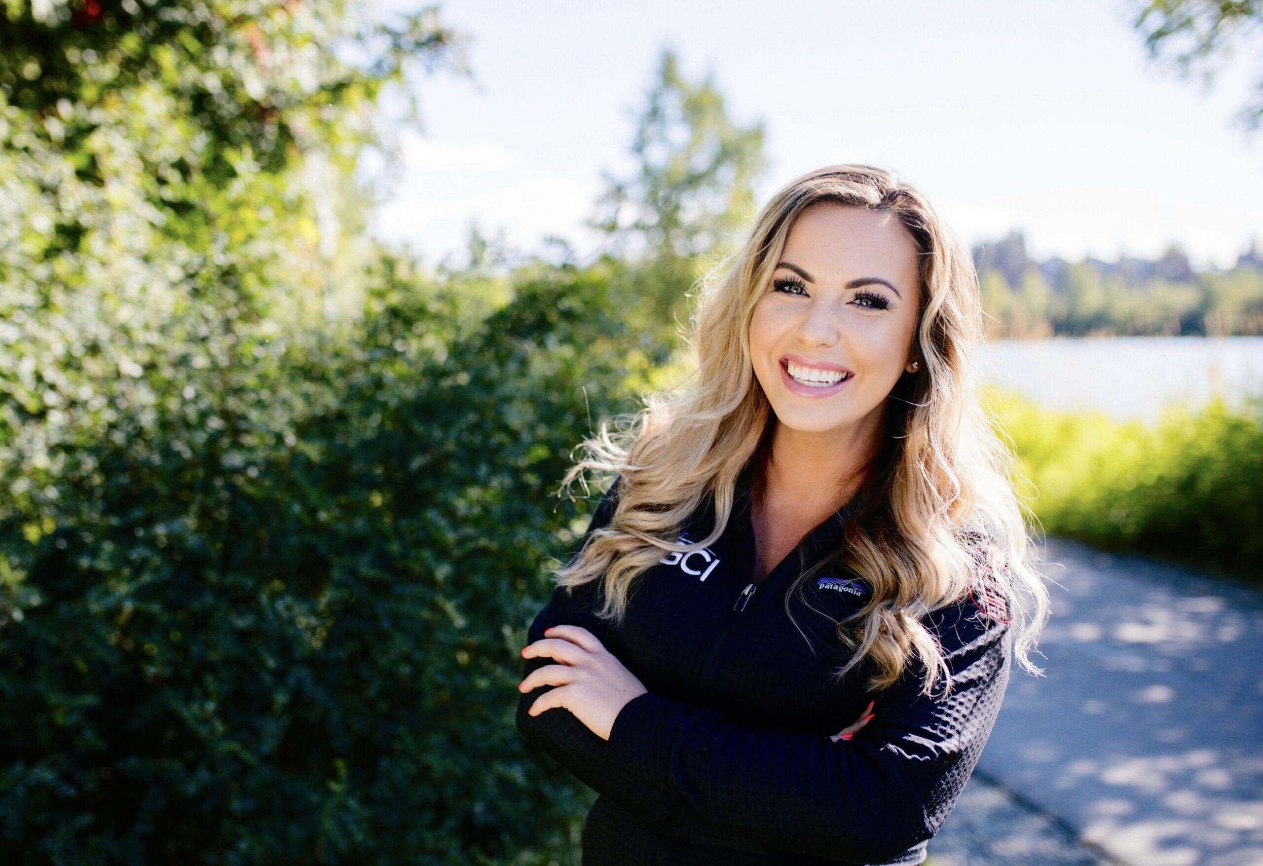 Headshot of Amanda Ashton