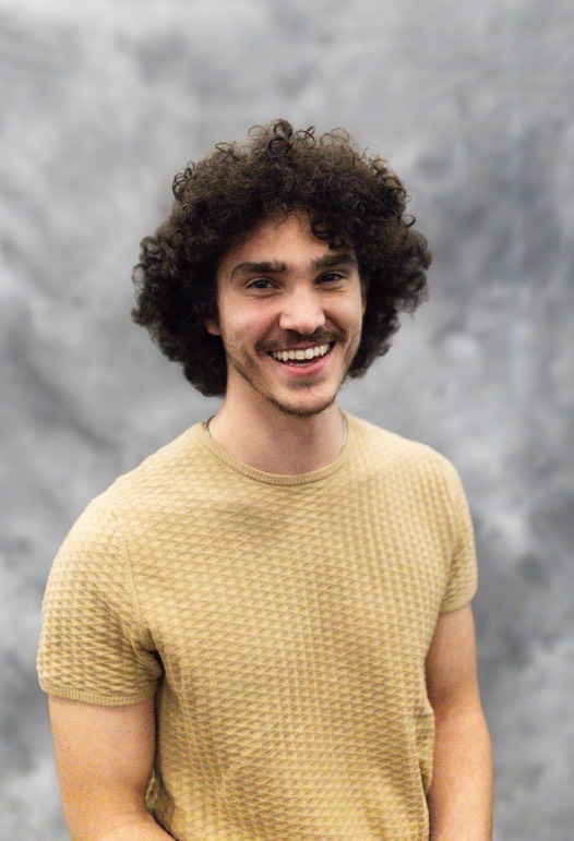Headshot of Robbie Brewer
